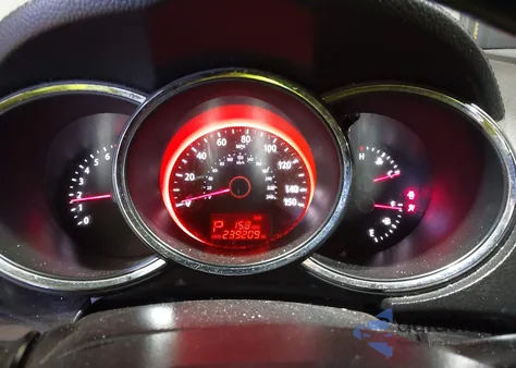 2013 Kia Sorento Sx V6 z USA, uszkodzony, nr VIN 5XYKWDA2XDG314060